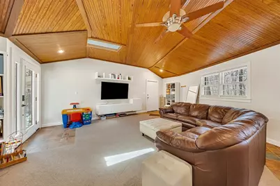 103 Newtown Rd, Acton, MA 01720 - Photo 4