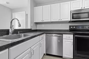 30 Franklin St, Malden, MA 02148 - Photo 10