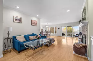 7 Whaler Ln, Quincy, MA 02171 - Photo 12