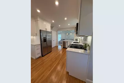 375 Lawrence Road, Medford, MA 02155 - Photo 6