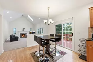 22 Barrett St, Needham, MA 02492 - Photo 10