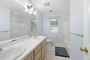22 Barrett St, Needham, MA 02492 - Photo 22