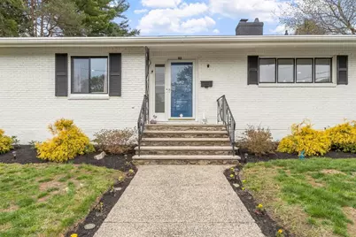 82 Cornell Rd, Marblehead, MA 01945 - Photo 2