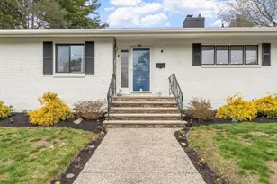 82 Cornell Rd, Marblehead, MA 01945 - Photo 4