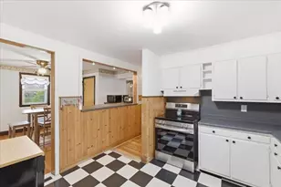 26 Donald Tennant Cir, North Attleboro, MA 02760 - Photo 10