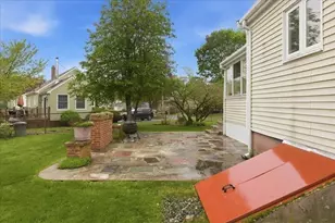 26 Donald Tennant Cir, North Attleboro, MA 02760 - Photo 8