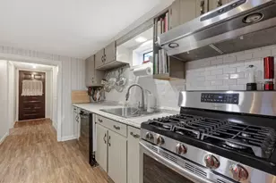 706 Lawton St, Fall River, MA 02721 - Photo 30