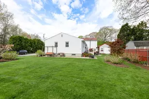 706 Lawton St, Fall River, MA 02721 - Photo 36
