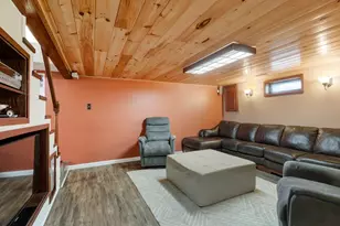 706 Lawton St, Fall River, MA 02721 - Photo 26