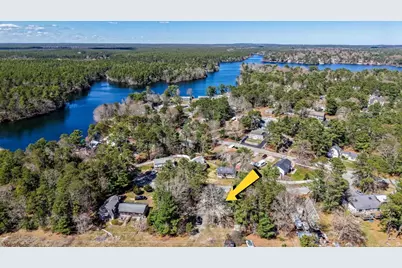 13 Albatross Ave, Wareham, MA 02538 - Photo 2