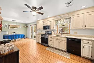 30 Sandy Beach Rd, Plymouth, MA 02360 - Photo 10