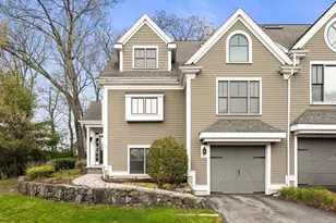 127 Johnson Woods Dr, Reading, MA 01867 - Photo 2