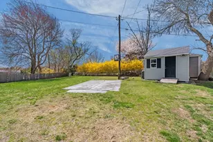 2453 Acushnet Ave, New Bedford, MA 02745 - Photo 26