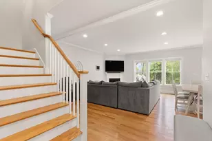 9 Orchard Pl, Foxboro, MA 02035 - Photo 4