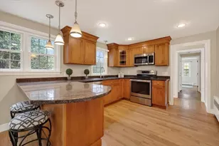 87 Ward St, Hingham, MA 02043 - Photo 6