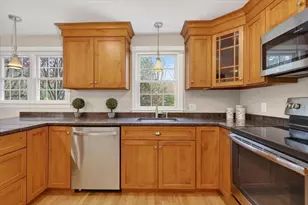 87 Ward St, Hingham, MA 02043 - Photo 8
