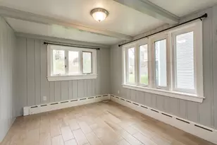 31 Bradford St, New Bedford, MA 02745 - Photo 10