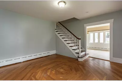 31 Bradford St, New Bedford, MA 02745 - Photo 4