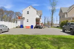 10 Oak Ave, Taunton, MA 02780 - Photo 6