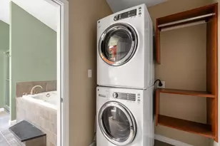 133 Centre St, Dover, MA 02030 - Photo 24