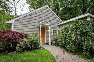 133 Centre St, Dover, MA 02030 - Photo 4