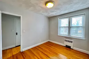 9 Twomey Ct, Boston, MA 02127 - Photo 8