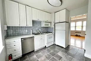 9 Twomey Ct, Boston, MA 02127 - Photo 4