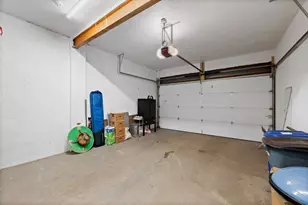 14 Central St, Marblehead, MA 01945 - Photo 38