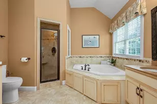 175 Pokanoket Path, Wrentham, MA 02093 - Photo 20