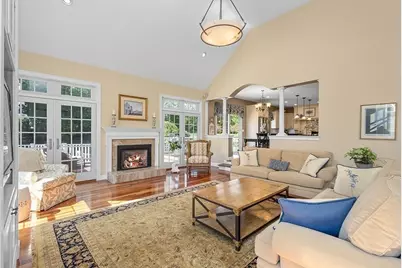 175 Pokanoket Path, Wrentham, MA 02093 - Photo 10