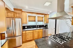 64 Robertson, Quincy, MA 02169 - Photo 6