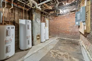 15 Russell St, Worcester, MA 01609 - Photo 20