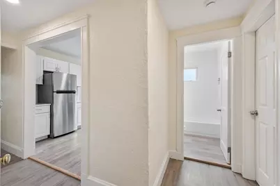 700 Metropolitan Ave, Boston, MA 02136 - Photo 10