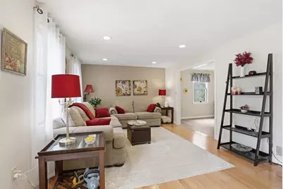 18 Trifiro Rd, Billerica, MA 01821 - Photo 8