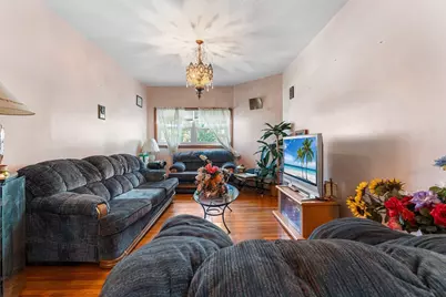 32 Rush St, Somerville, MA 02145 - Photo 6