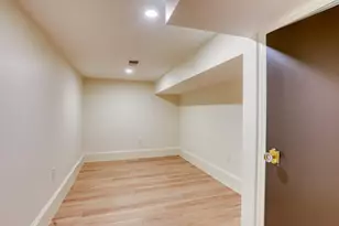 16 Chestnut St, Boston, MA 02129 - Photo 34