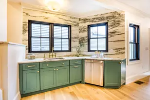 16 Chestnut St, Boston, MA 02129 - Photo 8