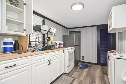 254 N Main Street, Natick, MA 01760 - Photo 26