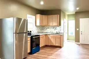 579 Bay St, Taunton, MA 02780 - Photo 2
