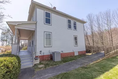 376 College Hwy, Southampton, MA 01073 - Photo 6