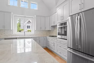 10 Deerpath Lane #10, Reading, MA 01867 - Photo 6