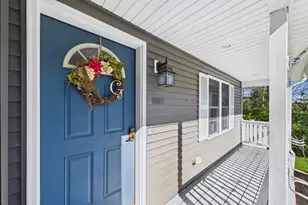 987 Dighton Woods Cir, Dighton, MA 02715 - Photo 6