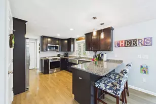 987 Dighton Woods Cir, Dighton, MA 02715 - Photo 12
