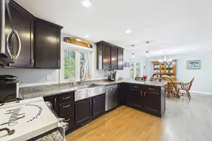 987 Dighton Woods Cir, Dighton, MA 02715 - Photo 16
