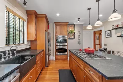 78 Chestnut St, Haverhill, MA 01830 - Photo 16