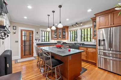 78 Chestnut St, Haverhill, MA 01830 - Photo 14