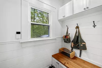 10 Latisquama Rd, Southborough, MA 01772 - Photo 18