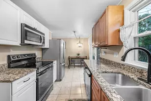 62 Ludlow Rd, South Hadley, MA 01075 - Photo 6