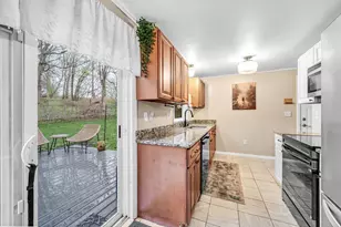 62 Ludlow Rd, South Hadley, MA 01075 - Photo 8