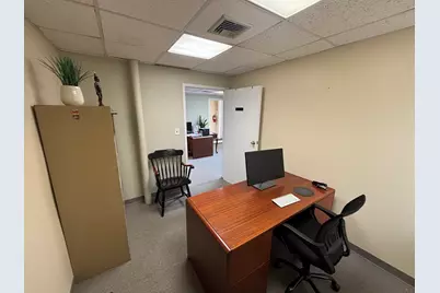 7 Foster St, Quincy, MA 02169 - Photo 6
